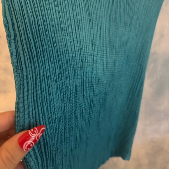 Vintage teal pleated tank top - Picture 2 of 3